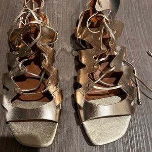 NWOT Carrano Gold Leather Gladiator Sandals
